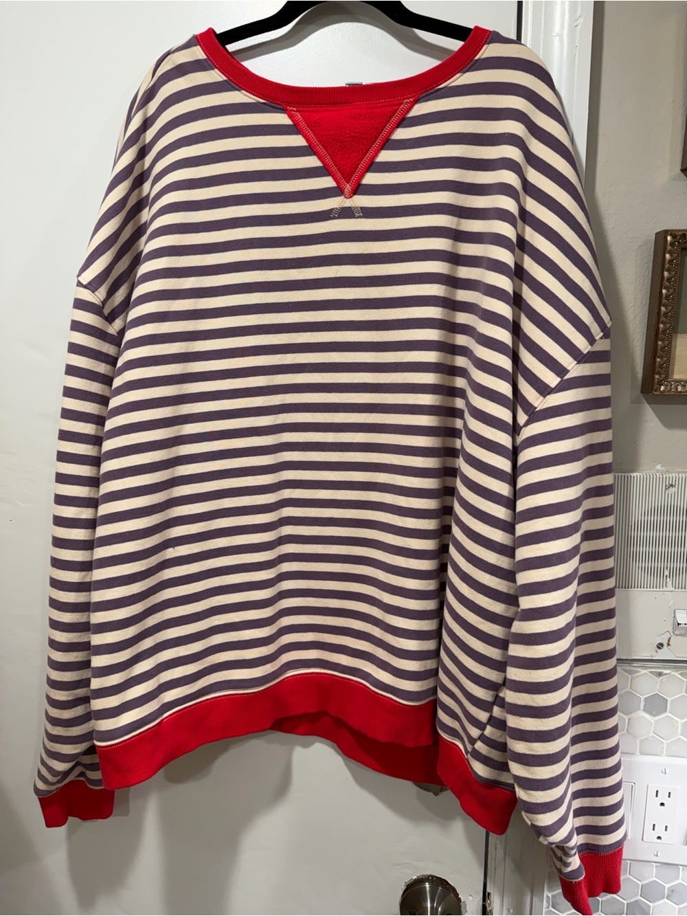 NATURAL LIFE Red-Trim Purple & White Striped Top L/XL - Picture 3 of 7